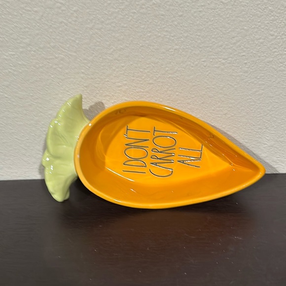 Rae Dunn Other - New Rae Dunn I Don’t Carrot all ceramic carrot shaped dish